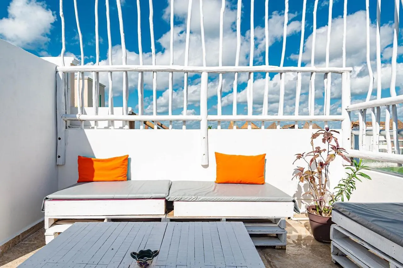 Hotel Boutique Rato 10 Playa del Carmen 4*,